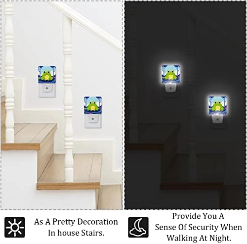 2 Paket LED Gece Lambası Otomatik / On / Off Anahtarı, Karikatür Sevimli Kurbağa İllüstrasyon için Ideal Yatak Odası,